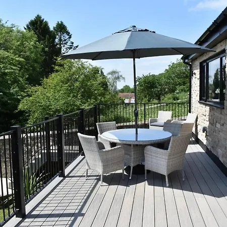 The View Villa Shaftesbury Exterior photo